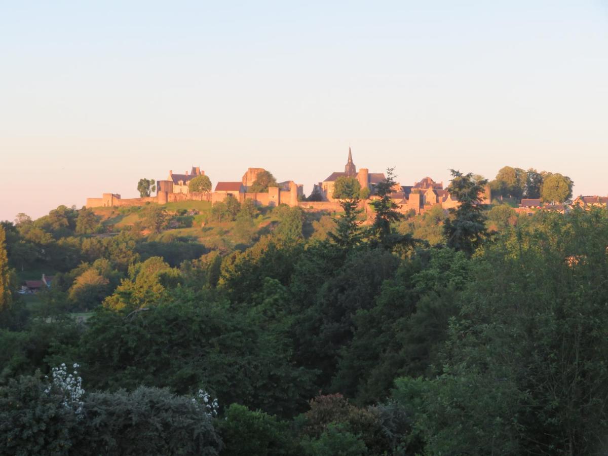Ecrin De Verdure Sainte-Suzanne  Екстер'єр фото