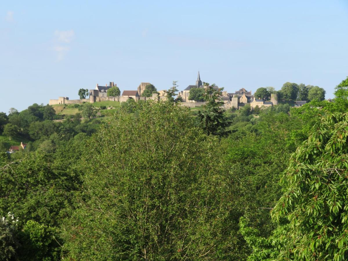 Ecrin De Verdure Sainte-Suzanne  Екстер'єр фото